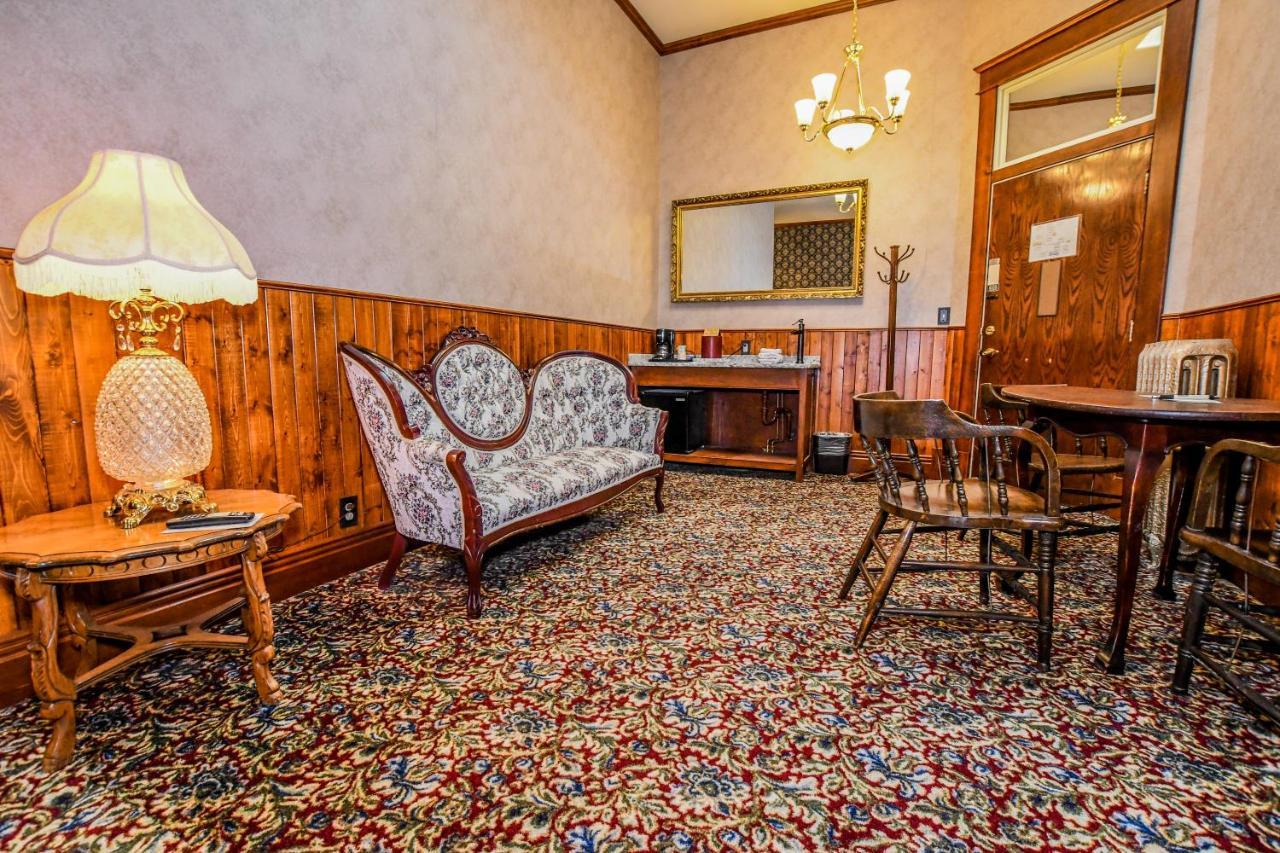 Irma Hotel Коді Екстер'єр фото
