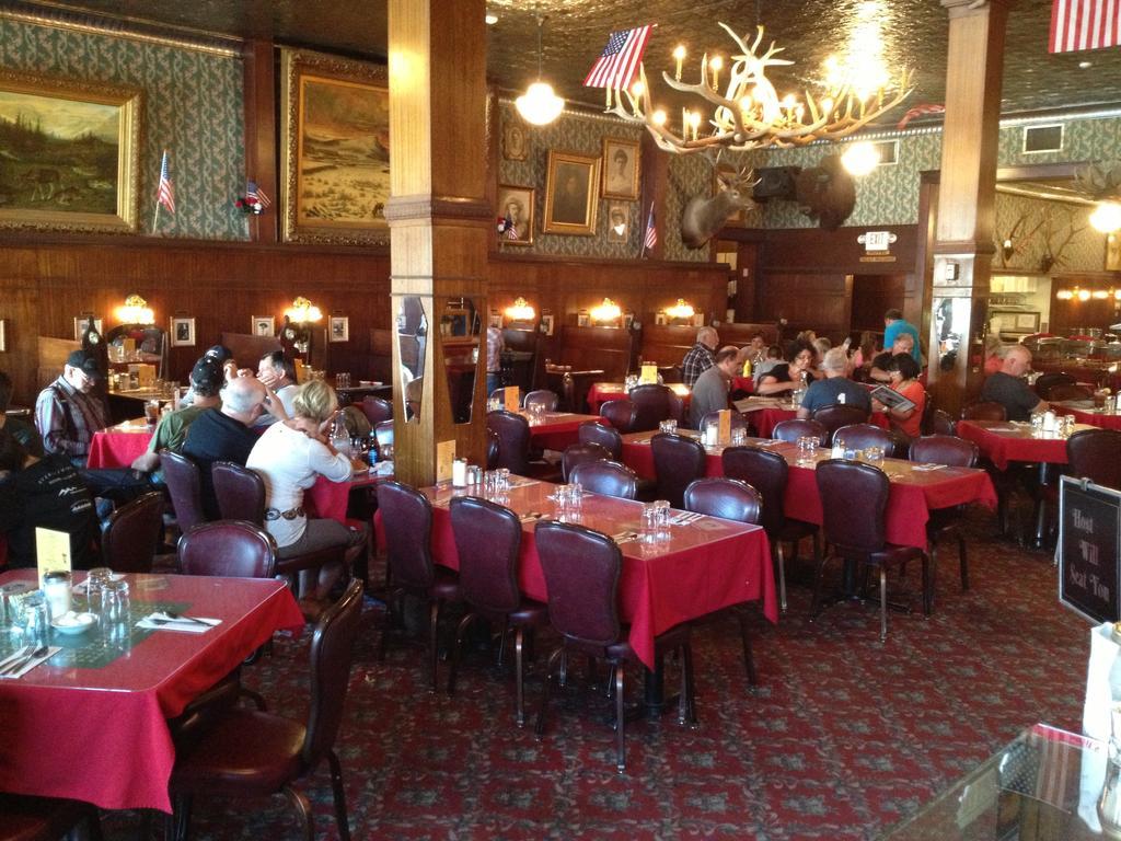 Irma Hotel Коді Екстер'єр фото